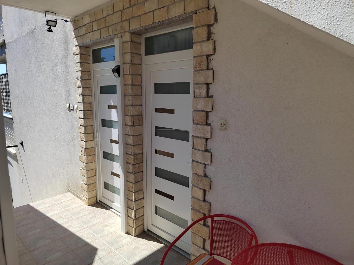 Apartments Mali Mate Tribunj (Sibenik-Knin) Exterior foto